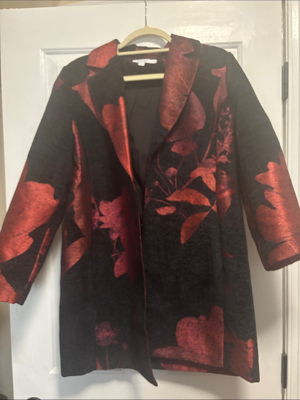 Women's Black & Red Floral Open-Front Coat